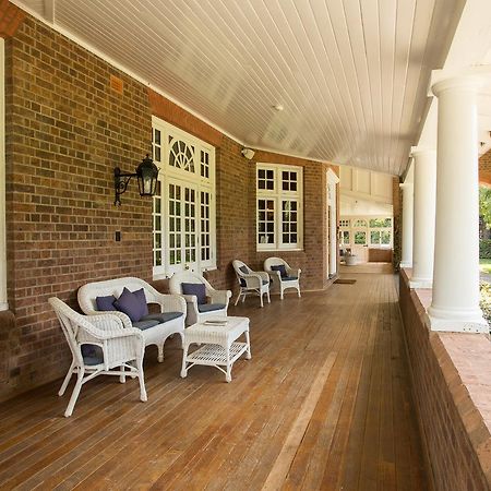 Petersons Armidale Winery And Guesthouse Экстерьер фото