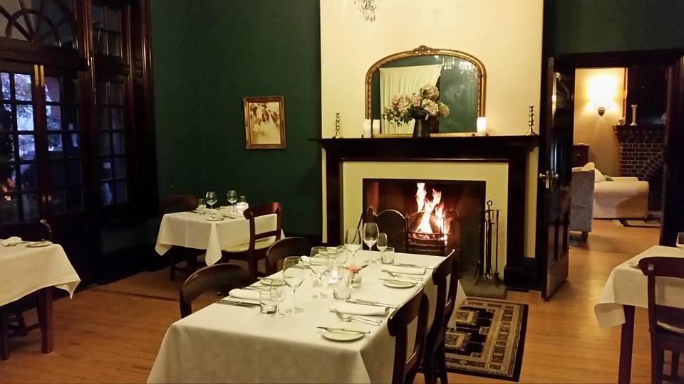 Petersons Armidale Winery And Guesthouse Экстерьер фото