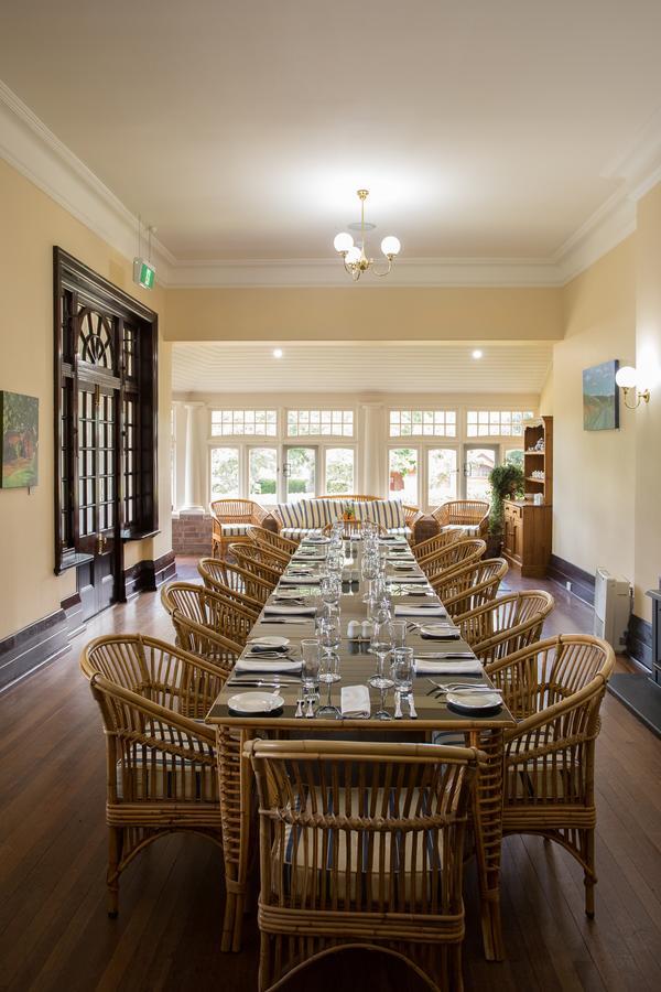 Petersons Armidale Winery And Guesthouse Экстерьер фото