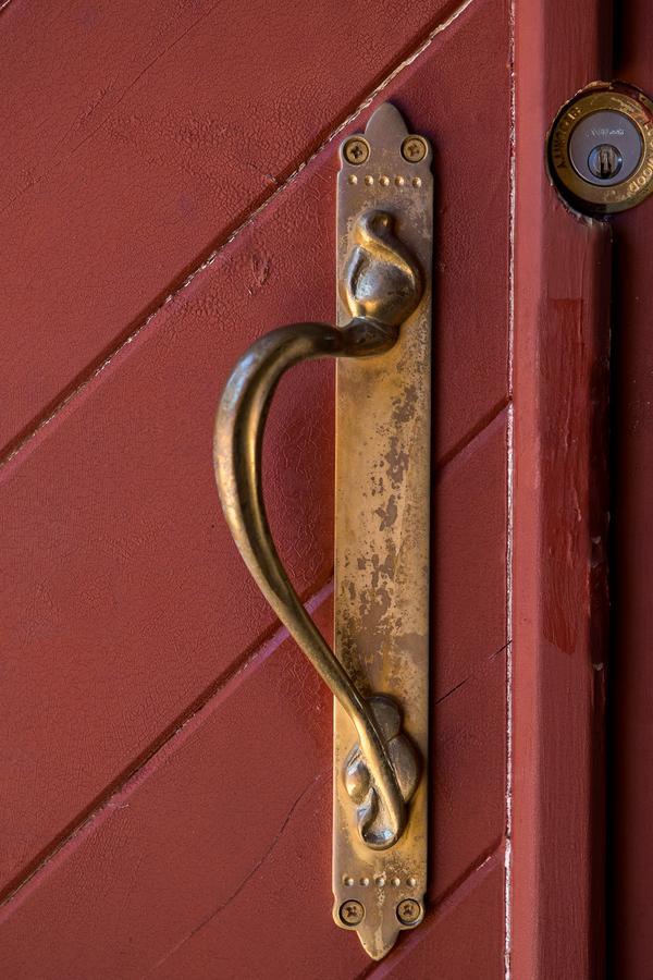 Petersons Armidale Winery And Guesthouse Экстерьер фото